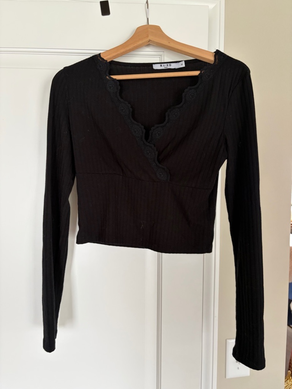 NA-KD Black Ribbed Long Sleeve V-Neck Top with Lace Trim